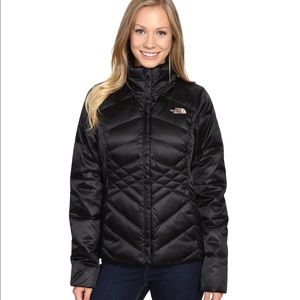 *Just Listed* Short North Face Puffer Coat